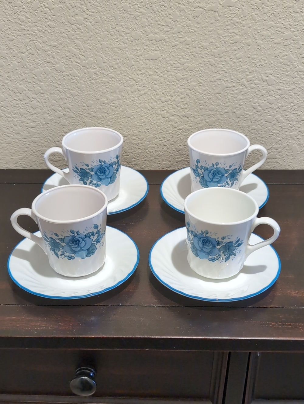 Set of Four (4) Matching Corelle Blue Velvet Cups and Saucers - White Swirl